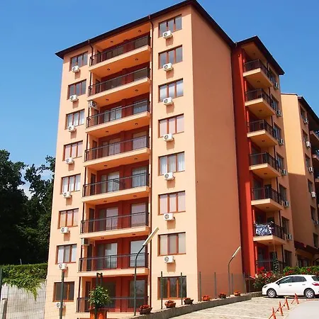아파트 Europroperties Riviera Park 골든샌드