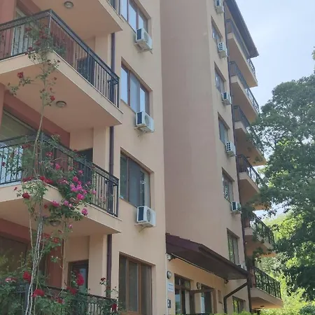 Europroperties Riviera Park * Golden Sands