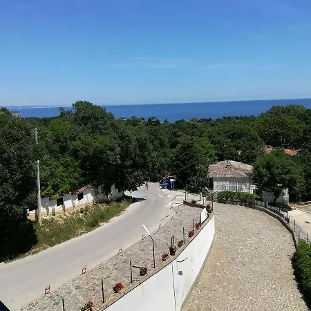 Europroperties Riviera Park Apartment *